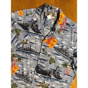 Kalaheo Hawaiian Shirt L Battleship Navy WWII Print Made in Hawaii USA Gray Blue